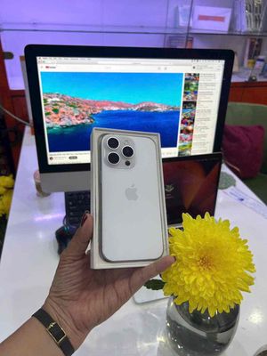 iphone 15promax 512gb trắng vn/a pin85 zin áp suất