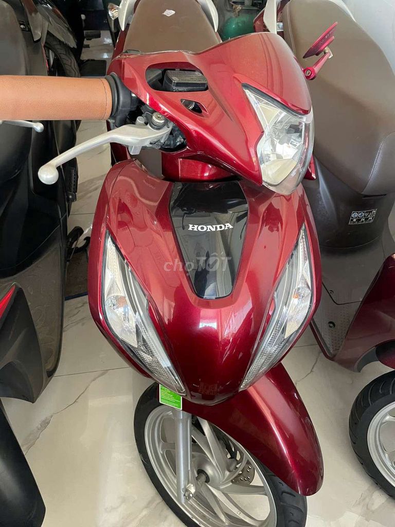 Bán xe Vision 2021. Mua bán Xe máy tại Quận Tân Phú Tp Hồ Chí Minh được đăng bởi Xe Máy Tiến Phát hình 1