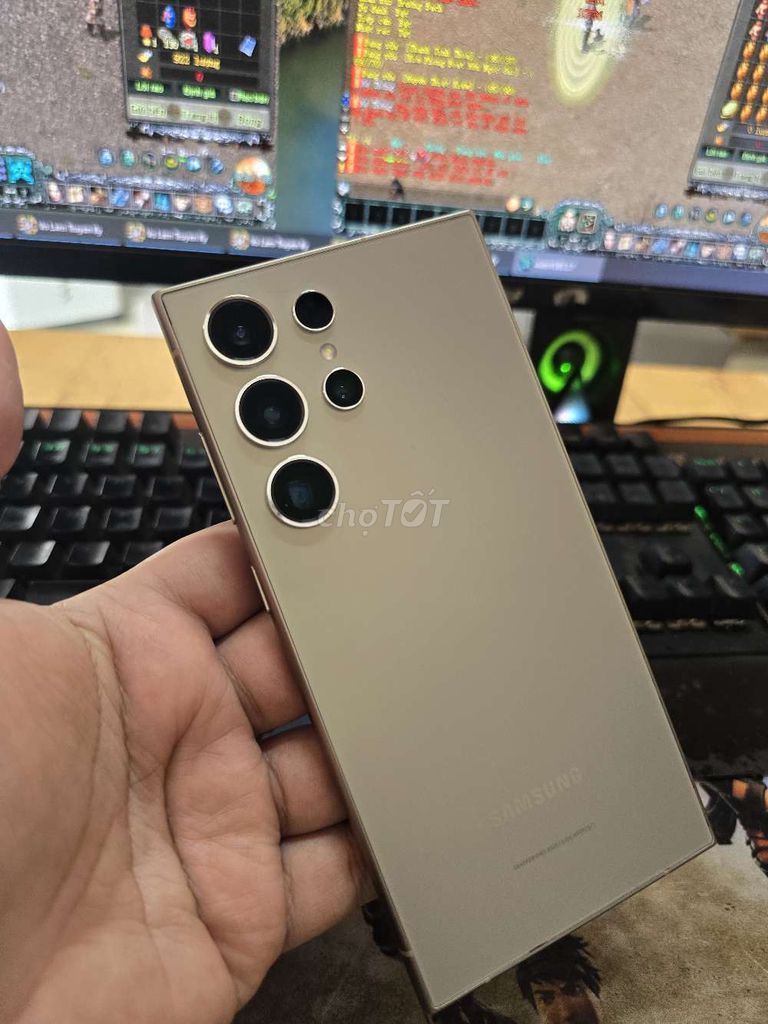 Samsung S24 Ultra 256GB Vàng. Mua bán Điện thoại tại Thành phố Buôn Ma Thuột Đắk Lắk được đăng bởi Phúc Khang Mobile hình 1