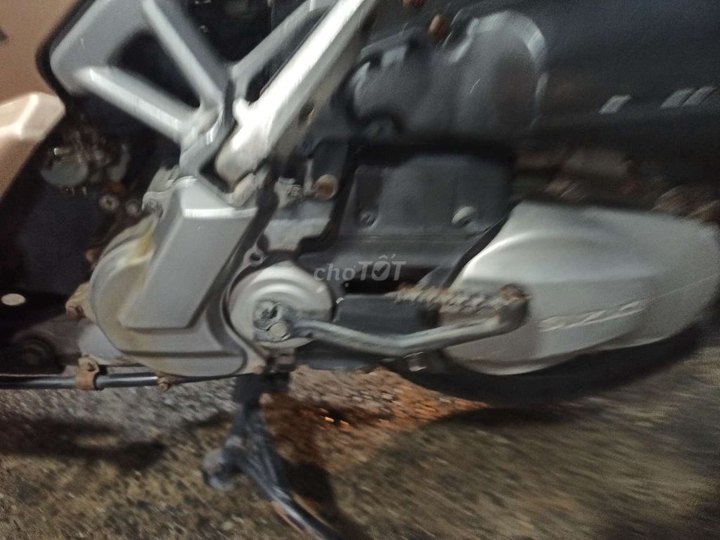 Suzuki Hayate 2011 Nâu 83093 km BS94 GTHL.. Mua bán Xe máy tại Quận Bình Tân Tp Hồ Chí Minh được đăng bởi LÊ TRUNG VIỄN. hình 9