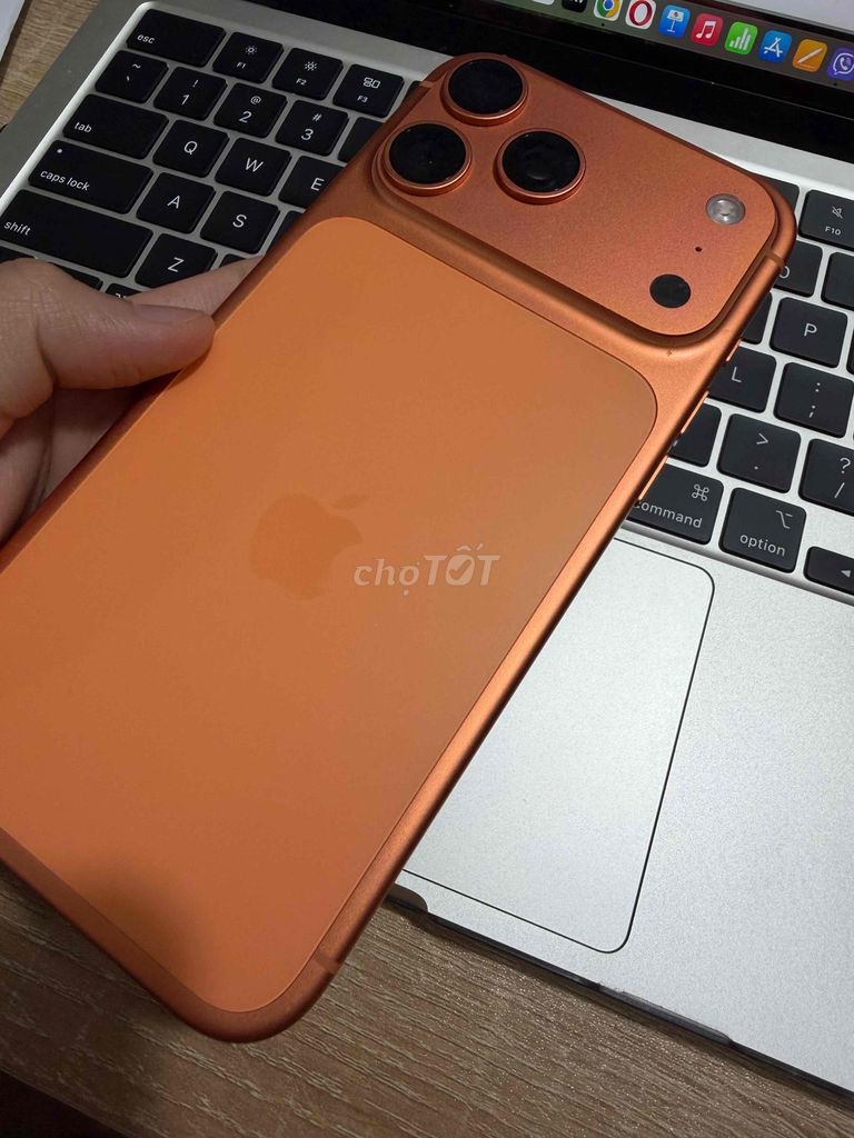 Điện thoại iPhone 17 Pro Max 256GB. Mua bán Điện thoại tại Quận Thanh Khê Đà Nẵng được đăng bởi Nguyễn Thị Thu Hằng hình 1