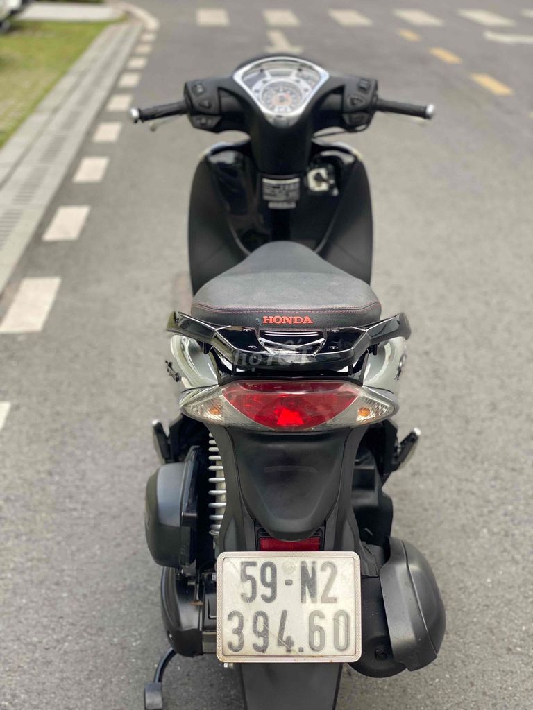 Cần bán xe Honda SH Mode 2013 bstp giấy tờ đầy đủ. Mua bán Xe máy tại Quận Gò Vấp Tp Hồ Chí Minh được đăng bởi Cửa hàng xe máy văn phúc hình 10