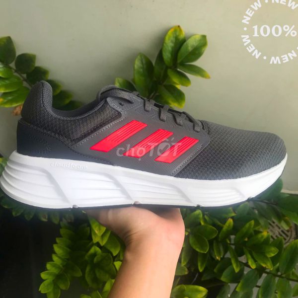 Giày Adidas mới 100% Chính Hãng size 10.5 UK