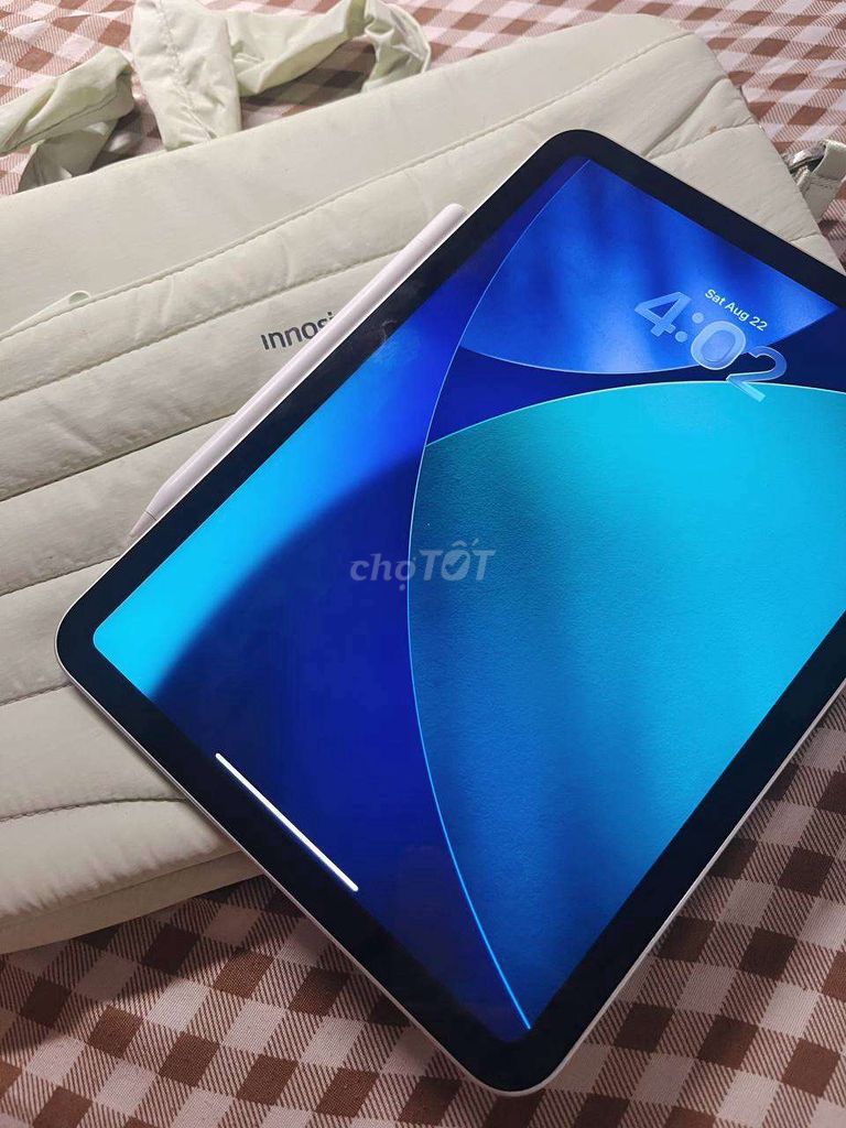 Apple iPad A16 128GB Bạc kèm Apple Pencil Pro. Mua bán Máy tính bảng tại Quận Hải Châu Đà Nẵng được đăng bởi Amber hình 1