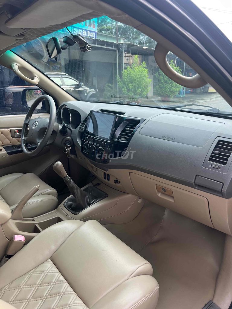 Toyota Fortuner 2009 2.5G - 150000 km. Mua bán Ô tô tại Thành phố Biên Hòa Đồng Nai được đăng bởi mr ninh hình 7