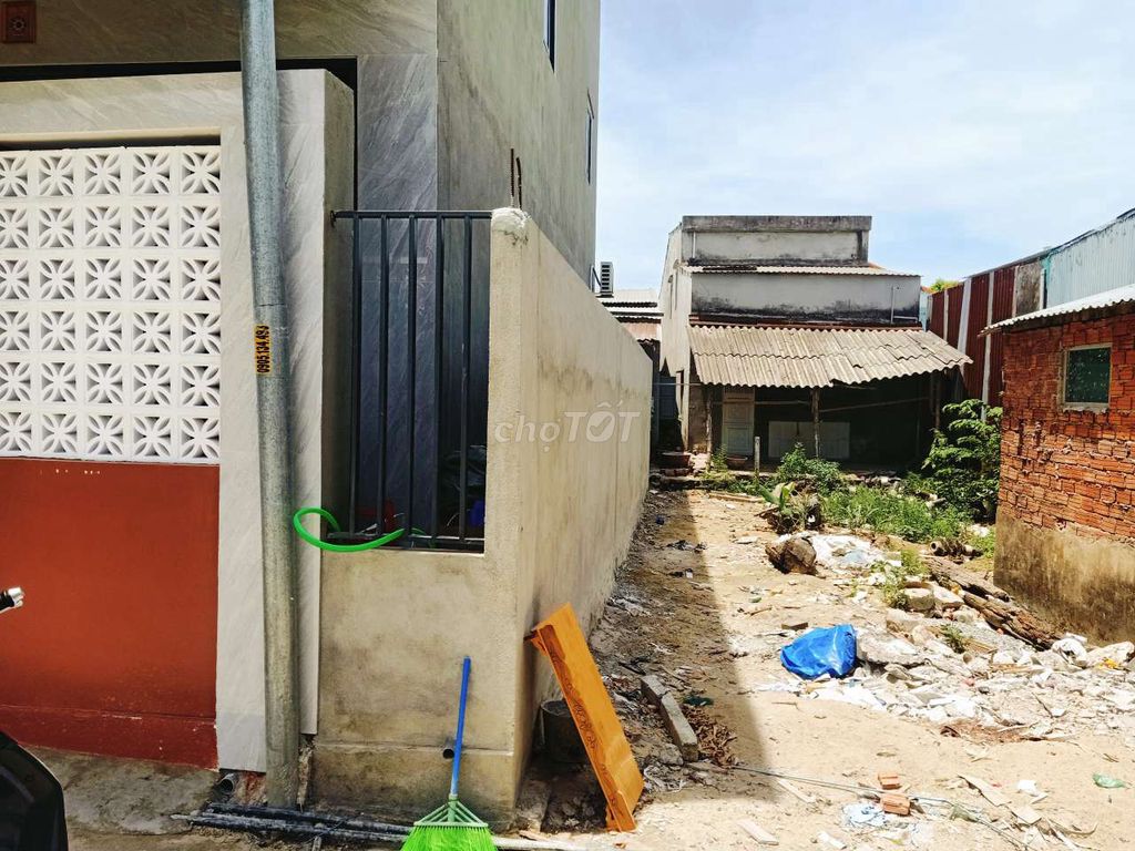 Chào bán lô đất Ngô Chân Lưu,74 m2,giá hợp lý.