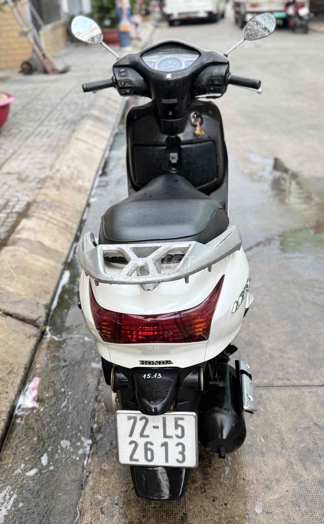 Honda Lead, белый, скутер