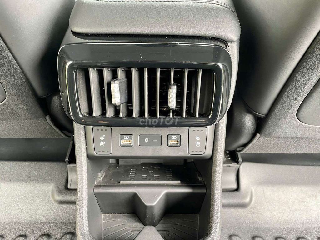 Hyundai custin 2.0AT- 10000 km. Mua bán Ô tô tại Thành phố Thủ Đức Tp Hồ Chí Minh được đăng bởi Ms Hiệp  hình 13