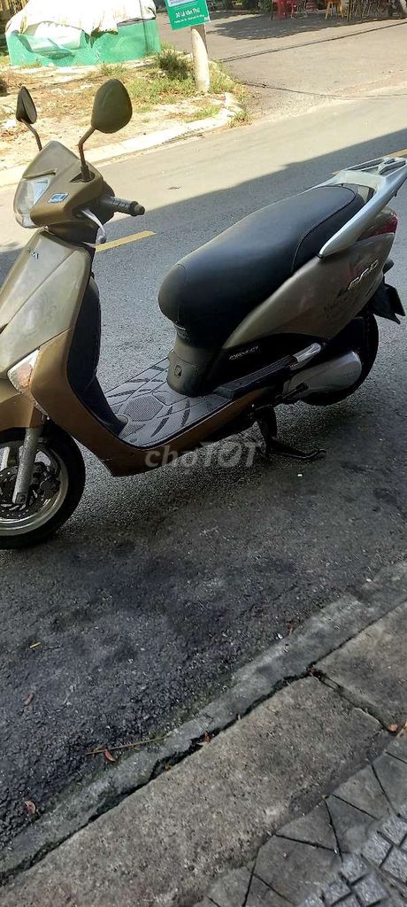 Cần bán xe Lead chân chống điện 2013. Mua bán Xe máy tại Quận Sơn Trà Đà Nẵng được đăng bởi chính chủ hình 4