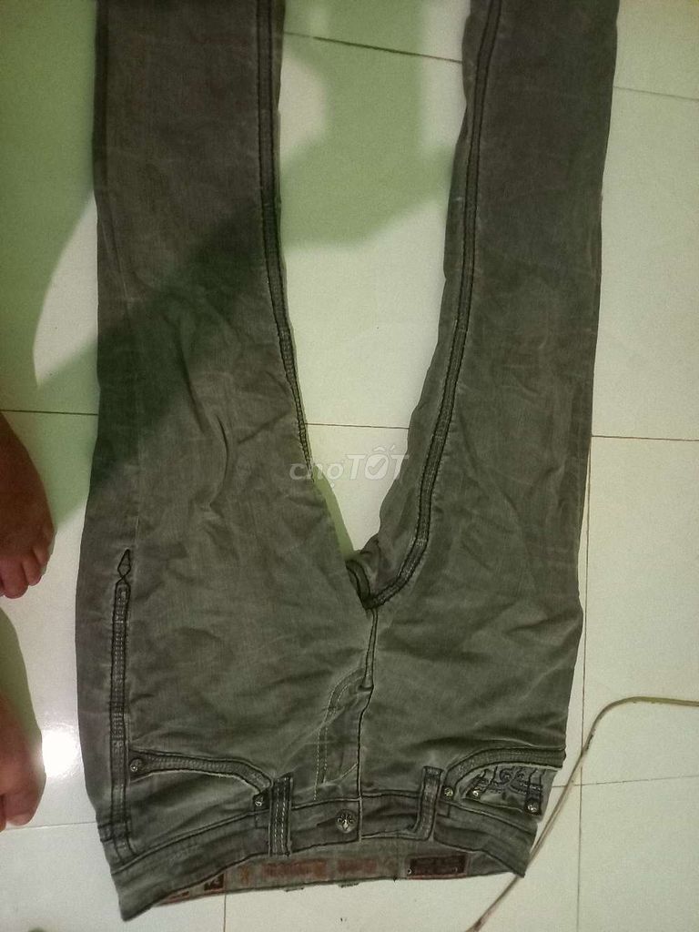 Quần jean Rock Revival Nam size 34 Xám. Mua bán Quần áo tại Thành phố Cà Mau Cà Mau được đăng bởi lại việt tiến hình 1