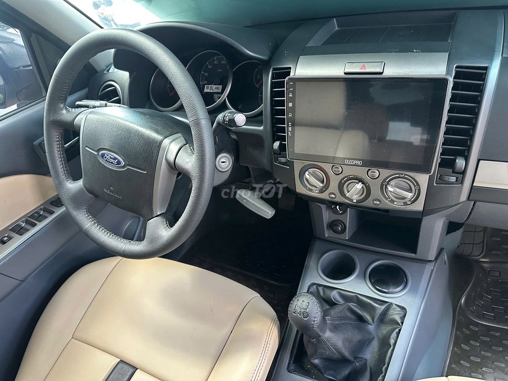 Ford Everest 2014 số sàn, bảo hành 2026. Mua bán Ô tô tại Quận Tân Phú Tp Hồ Chí Minh được đăng bởi Đức hình 6