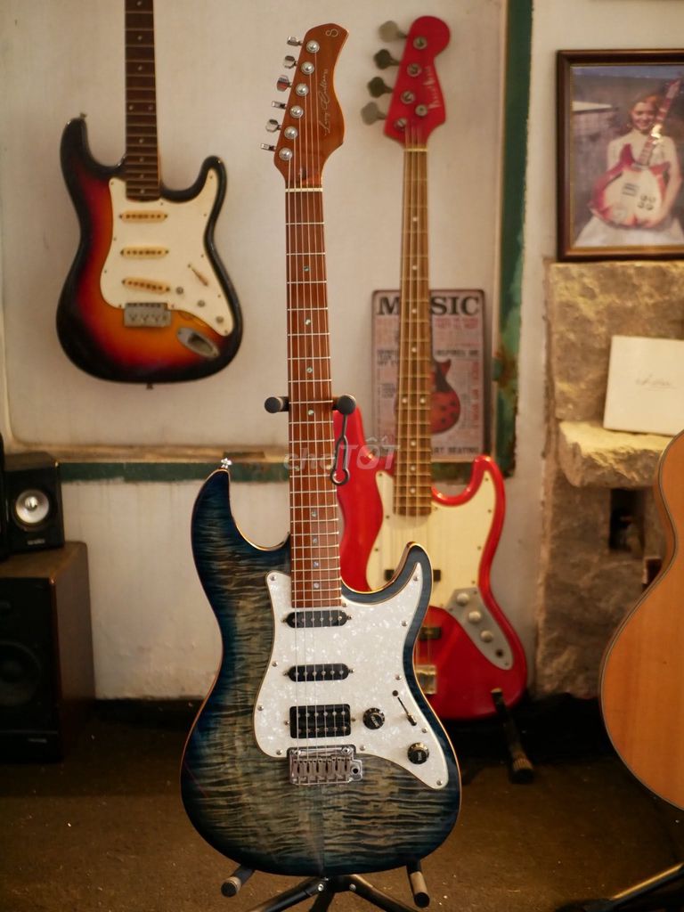 Đàn guitar điện Sire Larry Carlton S7 . Mua bán Nhạc cụ tại Thành phố Thủ Dầu Một Bình Dương được đăng bởi Guitar SV Bình Dương hình 1