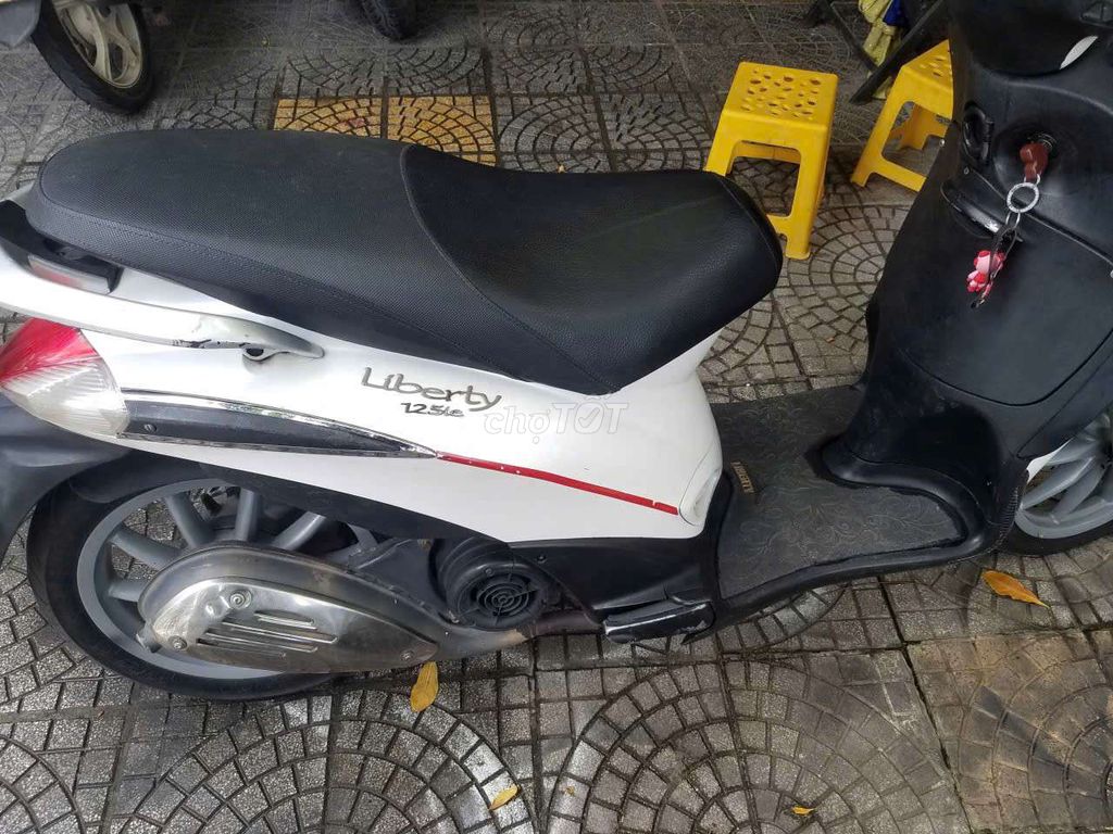 Liberty 2011 gtdd xe còn rất mới, fix 500k. Mua bán Xe máy tại Quận Liên Chiểu Đà Nẵng được đăng bởi TRẦN MINH hình 2
