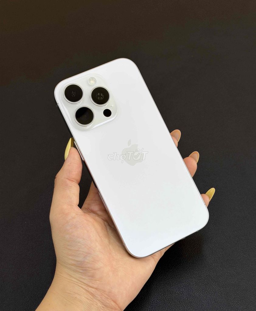 🍎𝐢𝐏𝐡𝐨𝐧𝐞 𝟏𝟔𝐏𝐫𝐨 𝐓𝐫𝐚̆́𝐧𝐠 𝟏𝟐𝟖𝐆 𝐇𝐢̀𝐧𝐡 𝐭𝐡𝐮̛́𝐜 𝟗𝟖,𝟓% | 𝐏𝟖𝟖👇. Mua bán Điện thoại tại Quận Hải An Hải Phòng được đăng bởi Phạm Huyền Hoàng Dũng Mobile  hình 1
