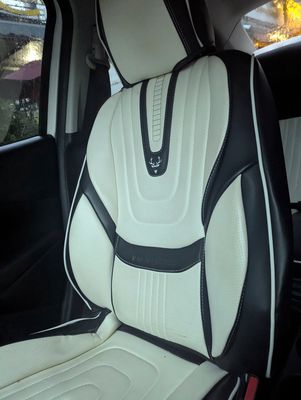 Mazda 2 Sedan 2023, trắng, bảo hành đến 08/2027