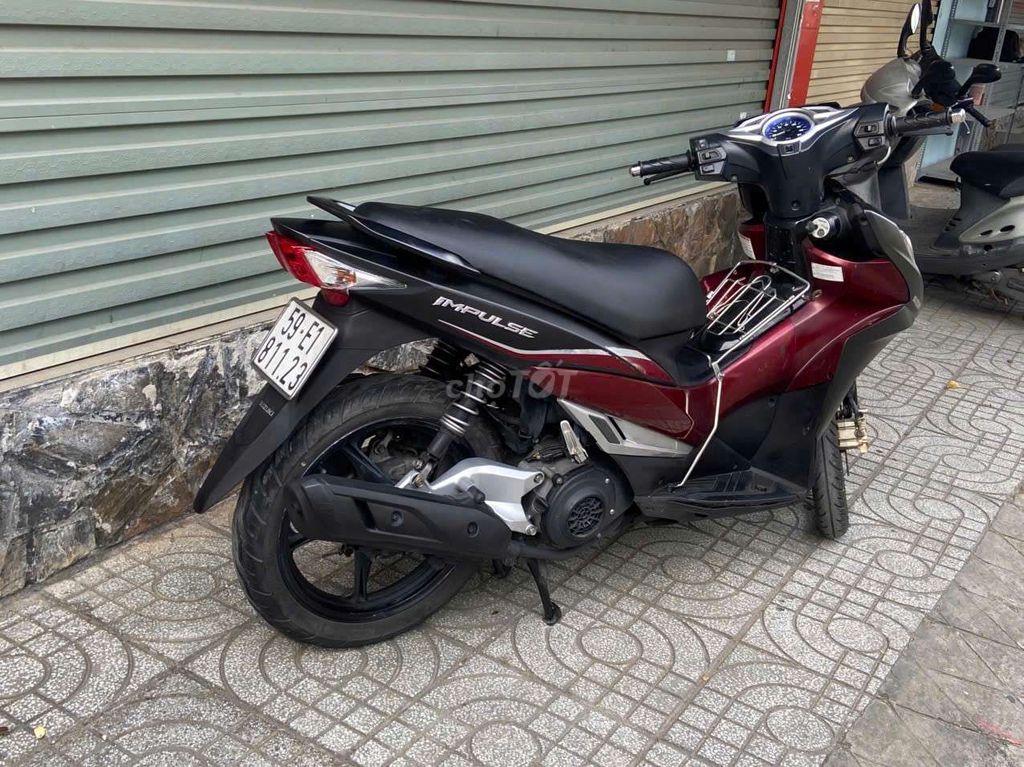 Suzuki impulse Fi xe đẹp keng 9 chủ nouvo,airblade. Mua bán Xe máy tại Quận Tân Phú Tp Hồ Chí Minh được đăng bởi phong hình 9
