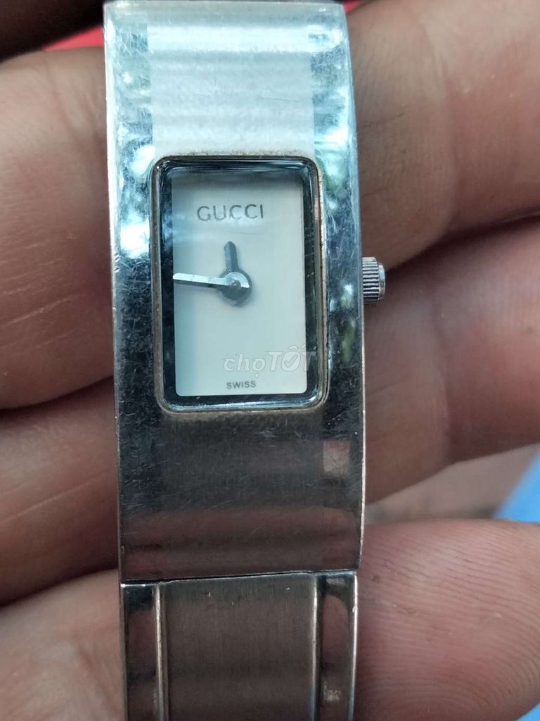 Đồng hồ nữ Gucci