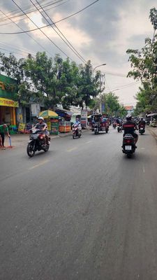 BÁN NHÀ MẶT TIỀN HƯƠNG LỘ 2, BÌNH TÂN 160M2. Mua bán nhà ở tại Quận Bình Tân Tp Hồ Chí Minh được đăng bởi Trang Nguyễn