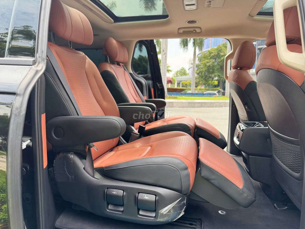 KIA CARNIVAL 2.2D signature 7S - 15000 km. Mua bán Ô tô tại Thành phố Thủ Đức Tp Hồ Chí Minh được đăng bởi Ms Hiệp  hình 8