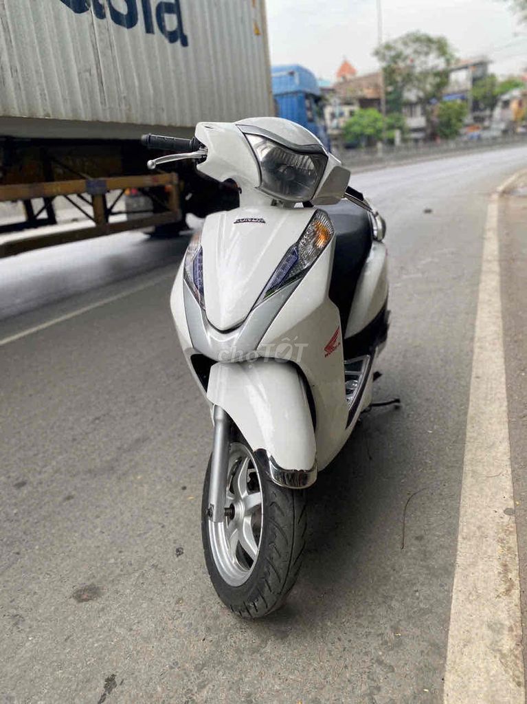 Honda lead 125 đời cao êm chất đẹp như hình. Mua bán Xe máy tại Quận Hồng Bàng Hải Phòng được đăng bởi Ly  hình 3