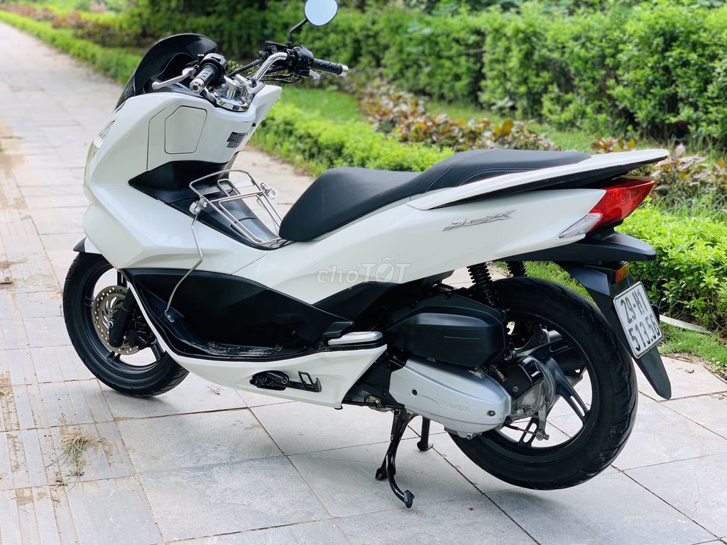 HONDA PCX MÀU TRẮNG ZIN MÁY CỰC CHẤT 2018. Mua bán Xe máy tại Quận Nam Từ Liêm Hà Nội được đăng bởi Hà Thanh hình 5