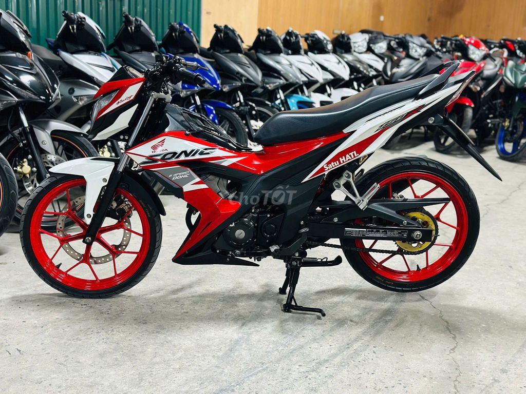 XE MÁYTHANH TÙNG_SONIC 150 ĐỎ TRẮNG NGUYÊN BẢN. Mua bán Xe máy tại Quận Nam Từ Liêm Hà Nội được đăng bởi THANH TÙNG hình 6