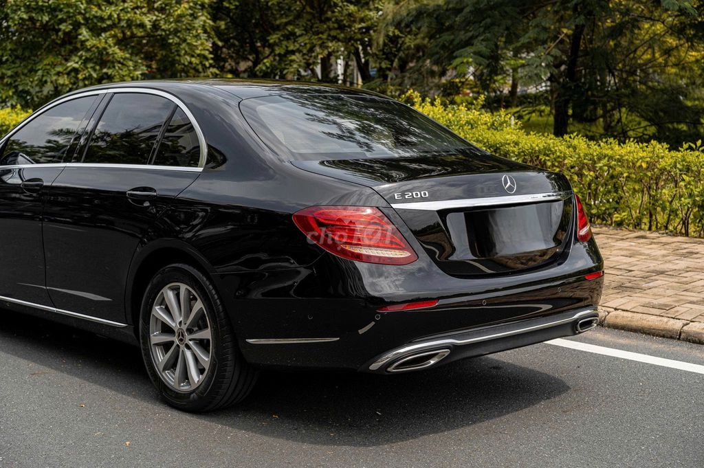 Bán Mẹc E200 Model 2019 đẳng cấp doanh nhân. Mua bán Ô tô tại Quận 7 Tp Hồ Chí Minh được đăng bởi tuấn anh hình 7