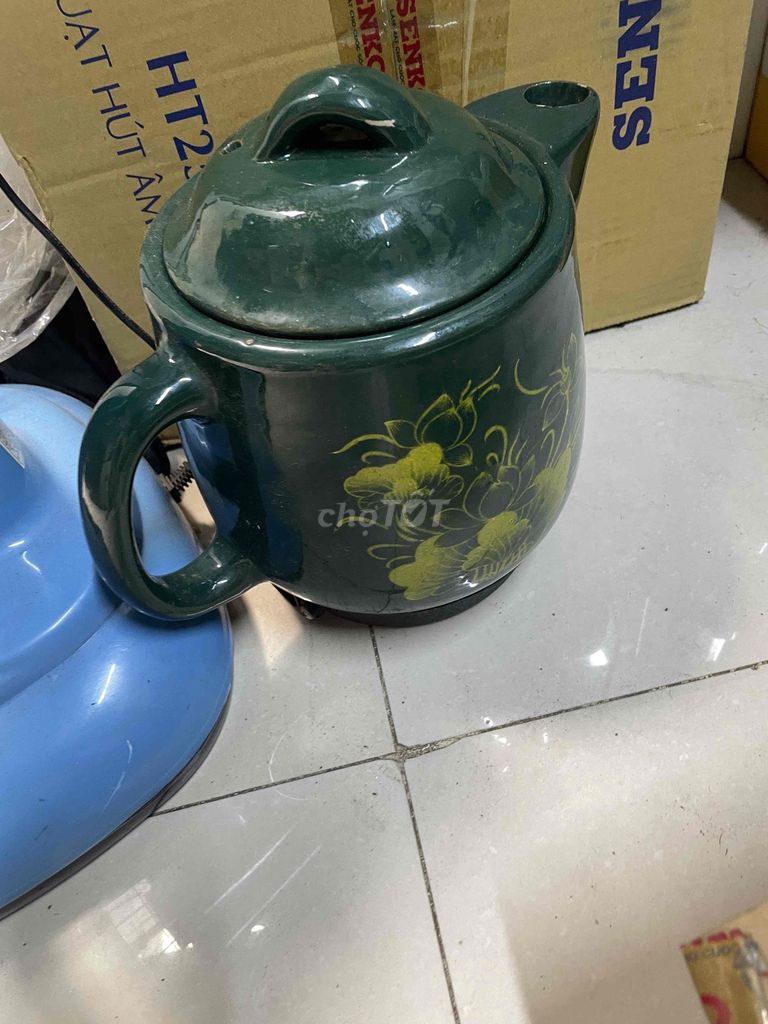 Ấm điện Gốm sứ Xanh lá. Mua bán Bếp, lò, đồ điện nhà bếp tại Quận Gò Vấp Tp Hồ Chí Minh được đăng bởi Bảo Như hình 1