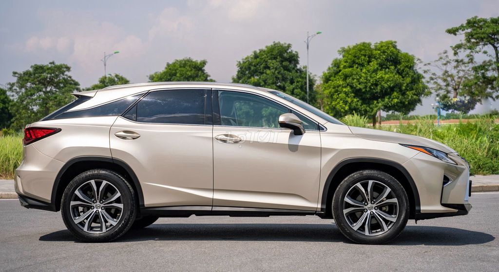 Lexus RX200t 2015 Vàng cát đăng ký lần đầu 2016. Mua bán Ô tô tại Thành phố Thủ Đức Tp Hồ Chí Minh được đăng bởi H2T Auto hình 9