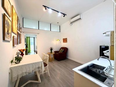 Rent · 1 bd · 40 м² · Quận 1, ул. Đường Trần Hưng Đạo
