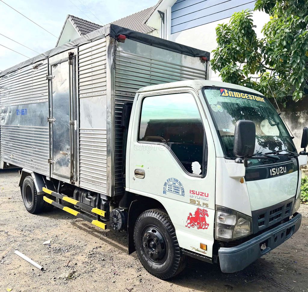 Bán isuzu 2015 tải 1t9 thùng 4m3. Mua bán Xe tải, xe ben tại Thành phố Thuận An Bình Dương được đăng bởi hồng thanh hình 2