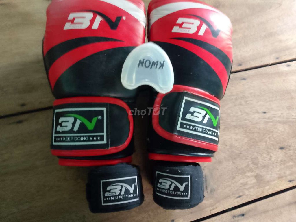 Găng tay boxing BN 10oz. Mua bán Đồ thể thao, Dã ngoại tại Huyện Củ Chi Tp Hồ Chí Minh được đăng bởi gia minh hình 1