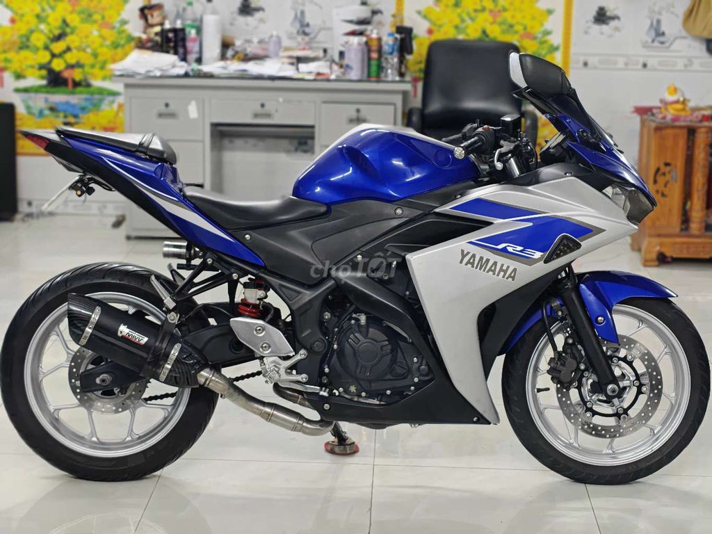 R3 bs 62 đk 2017 odo 24k xe đẹp bao công chứng. Mua bán Xe máy tại Huyện Bình Chánh Tp Hồ Chí Minh được đăng bởi Đông Moto Bình chánh  hình 3