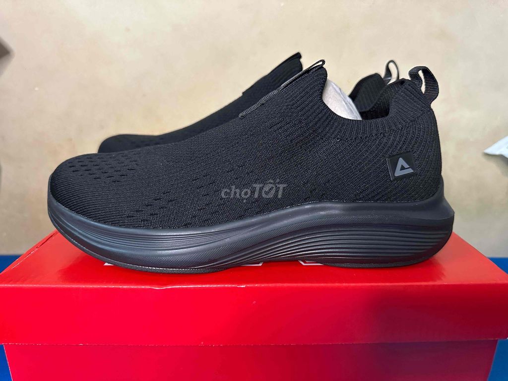 Giày thể thao Peak Slip-On Nam Đen. Mua bán Giày dép tại Quận 10 Tp Hồ Chí Minh được đăng bởi LDM hình 1