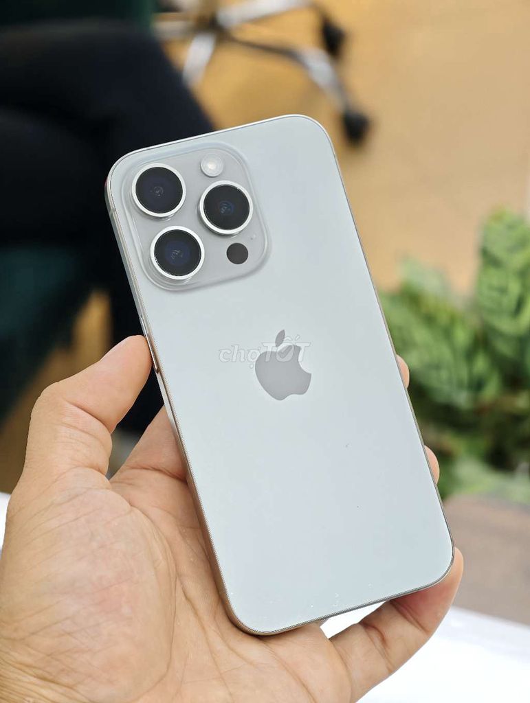 🔥THANH LÝ🔥15PRO 128GB TITAN ZIN NGUYÊN BẢN P83👇 . Mua bán Điện thoại tại Quận Hải An Hải Phòng được đăng bởi 98 Ngô Gia Tự Hoàng Dũng Mobile Ngã 3 Văn Cao hình 1