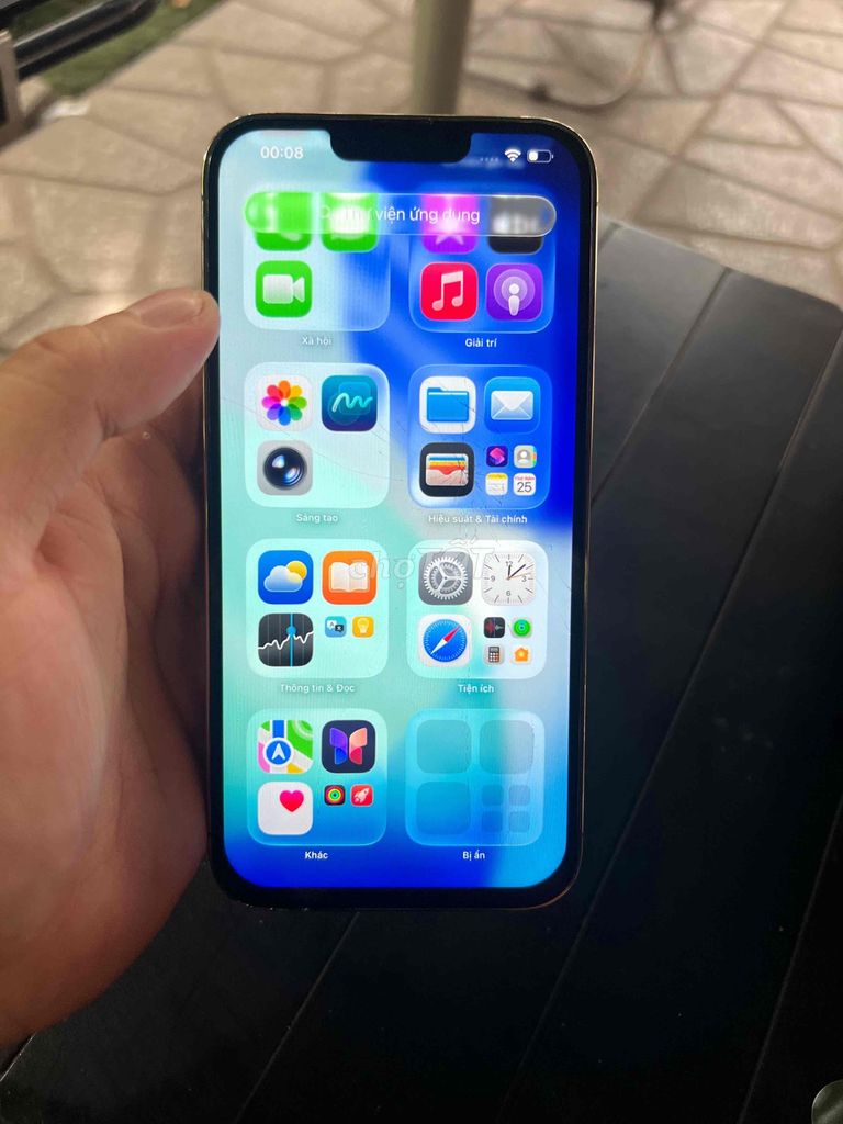 Apple iPhone 13 Pro Max 128GB Vàng Màn bể kính. Mua bán Điện thoại tại Thành phố Thủ Đức Tp Hồ Chí Minh được đăng bởi Excimoto vlog hình 1