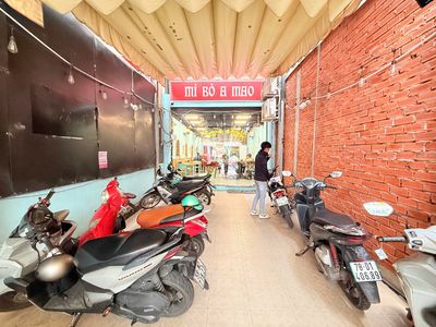 Rent · 2 bd · 96 м² · Quận 7, ул. Đường Nguyễn Thị Thập