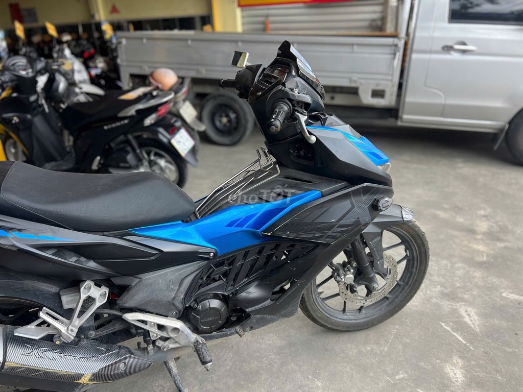 Winner x 2019 máy còn zin êm. Mua bán Xe máy tại Quận Cái Răng Cần Thơ được đăng bởi Khang An hình 4