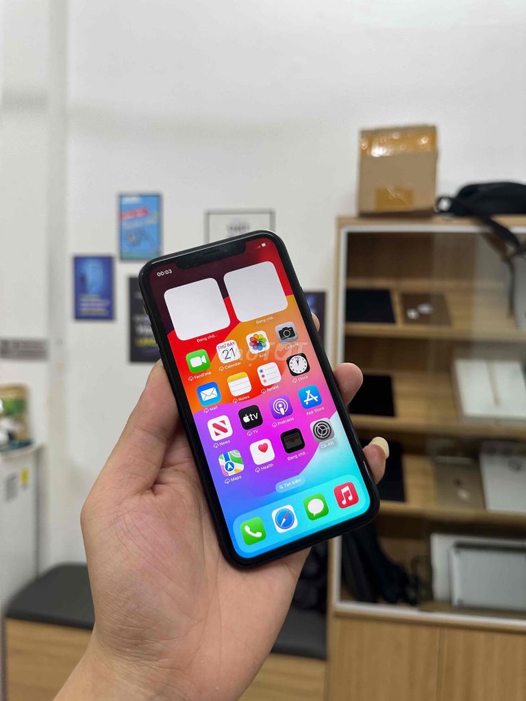 iPhone XR Đen 64GB Quốc Tế. Mua bán Điện thoại tại Quận Đống Đa Hà Nội được đăng bởi Hanoimobile MTC hình 3