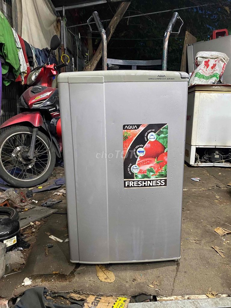Tủ lạnh Aqua 90L Xám tiết kiệm điện. Mua bán Tủ lạnh tại Quận Bình Thạnh Tp Hồ Chí Minh được đăng bởi Điện Máy Uy Tín hình 1
