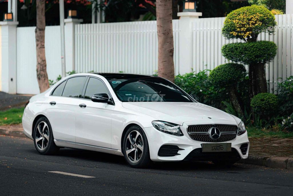 LONG ANH AUTO về Mercedes E200 Sport Limited 2019. Mua bán Ô tô tại Quận 7 Tp Hồ Chí Minh được đăng bởi LongAnh AuTo  hình 4