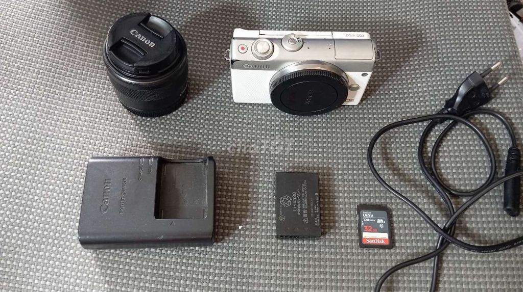 Máy ảnh Canon M100 15-45mm . Mua bán Máy ảnh, Máy quay tại Quận 12 Tp Hồ Chí Minh được đăng bởi Phúc Quang hình 1