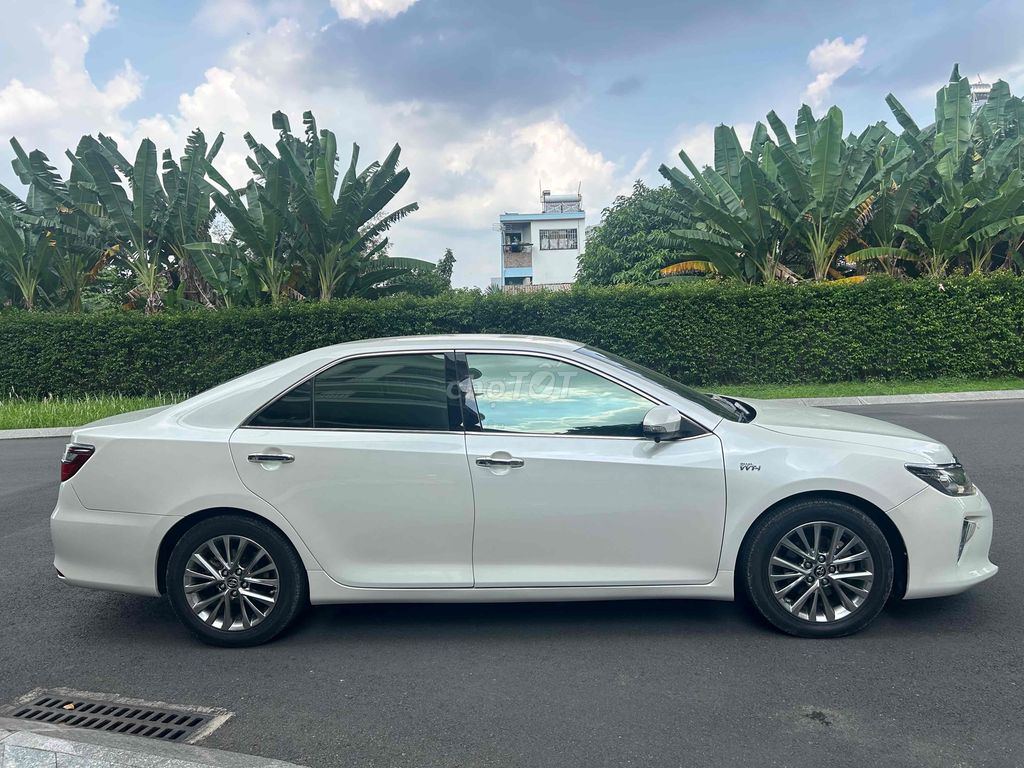 Toyota Camry 2018 2.5Q - 59899 km. Mua bán Ô tô tại Huyện Đông Hưng Thái Bình được đăng bởi Phamquangngoc hình 3