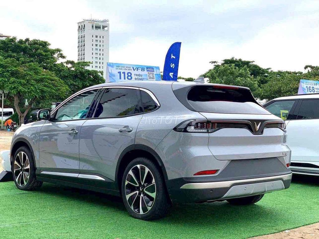 VF8 LUX PLUS ĐỦ MÀU GIAO NGAY-BAO ĐẬU HS KHÓ!. Mua bán Ô tô tại Quận 5 Tp Hồ Chí Minh được đăng bởi Kỳ hình 3