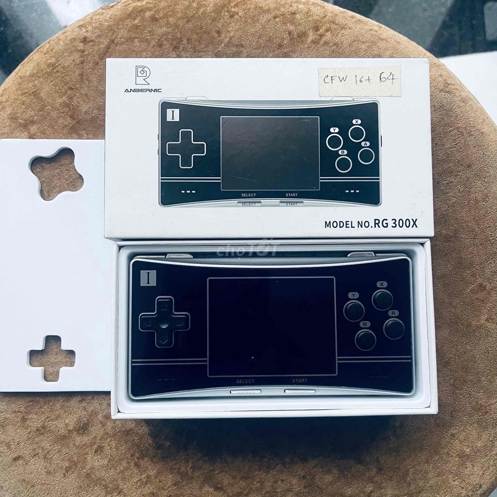 MÁY CHƠI GAME CẦM TAY ANBERNIC RG300X. Mua bán Thiết bị chơi game tại Quận 8 Tp Hồ Chí Minh được đăng bởi school stone hình 5