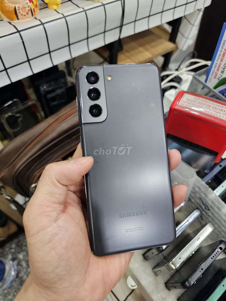 Samsung S21 5G 8G/128 ZIN GỌN TỐT CHỤP ĐẸP MÀN NÉT. Mua bán Điện thoại tại Quận Tân Phú Tp Hồ Chí Minh được đăng bởi Ngô Minh Mobile  hình 1