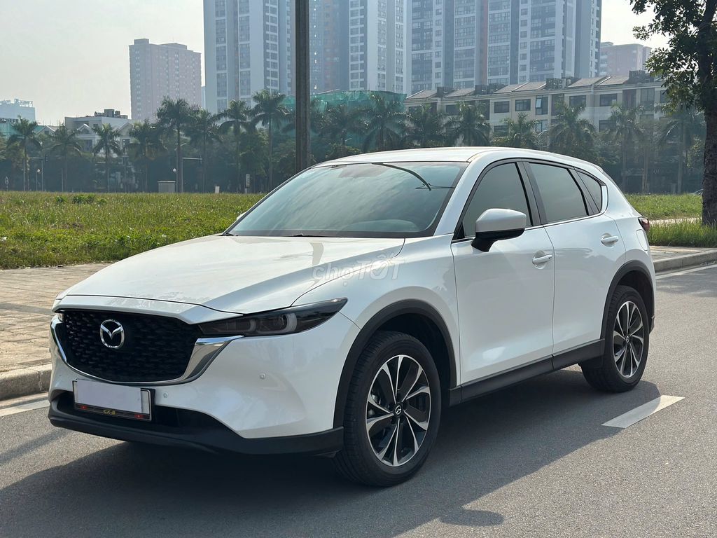 Mazda CX 5 2025 Deluxe 2.0 AT - 3900 km. Mua bán Ô tô tại Quận Cầu Giấy Hà Nội được đăng bởi Hùng Eco Auto hình 3