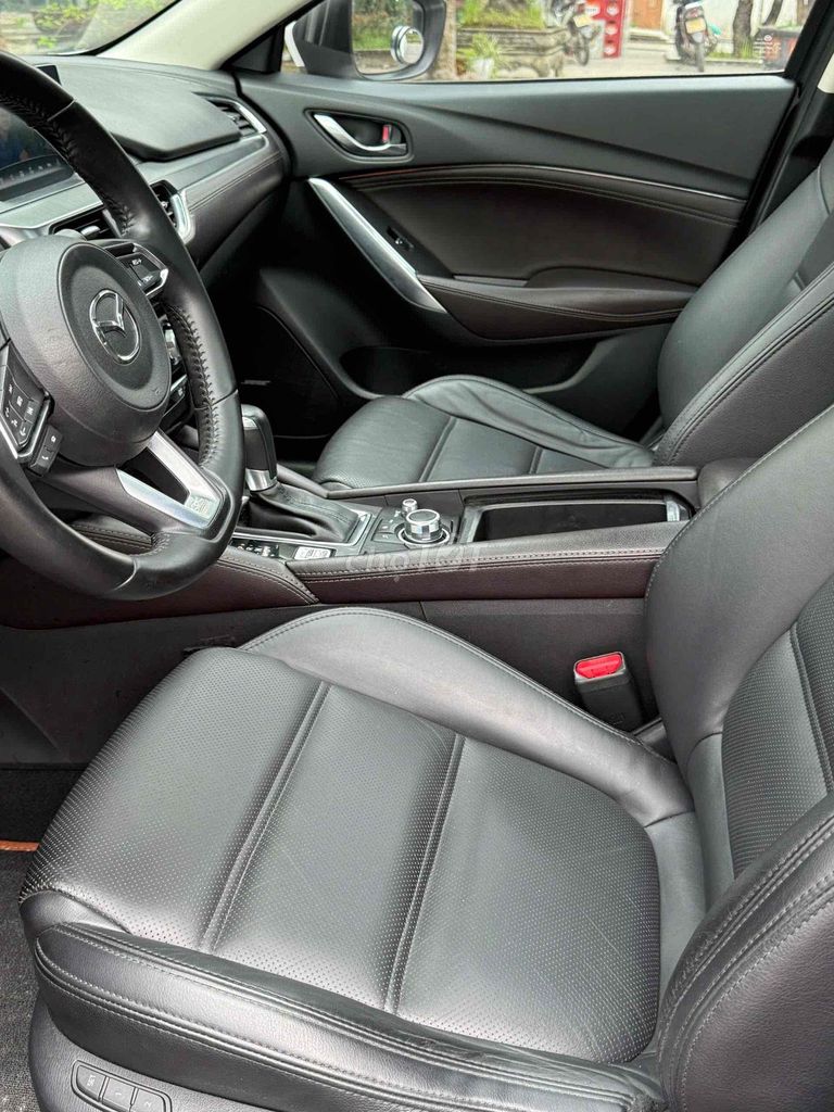 Mazda 6 2017 2.0L Premium - 80000 km. Mua bán Ô tô tại Quận Nam Từ Liêm Hà Nội được đăng bởi Chính chủ hình 8