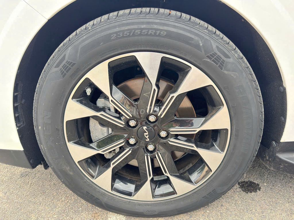 Kia Carnival Luxury 2.2D  2023  - 60 nklm. Mua bán Ô tô tại Thành phố Thủ Dầu Một Bình Dương được đăng bởi Nguyễn Văn Lợi hình 14