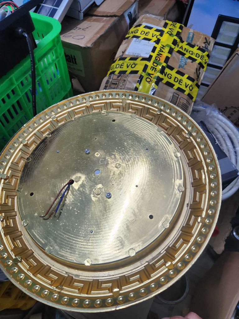 Đèn ốp trần Kim loại Vàng 4 tấc. Mua bán Đèn tại Quận Ninh Kiều Cần Thơ được đăng bởi Thành Thịnh Hòa hình 1